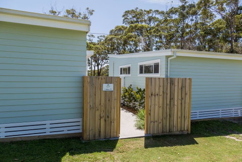 Surfside Cudmirrah Beach - Hotel Gold Coast 3