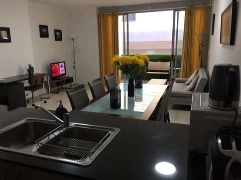 Sydney CBD Family Home - Hotel Gold Coast 0