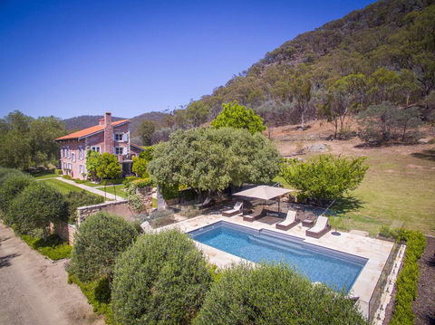 Talits Vineyard Estate - Hotel Gold Coast 1