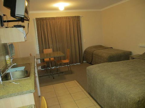 Tambo Mill Motel & Caravan Park - Hotel Gold Coast 3