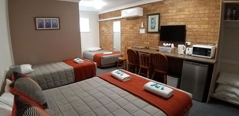 Taree Country Motel - Hotel Gold Coast 3