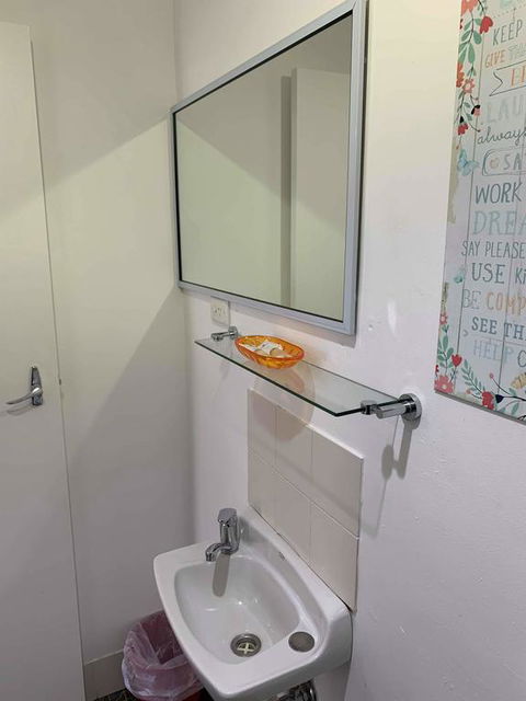 Taree Lodge Motel - Hotel Gold Coast 3