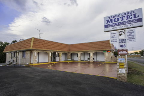 Taree Lodge Motel - Hotel Gold Coast 1