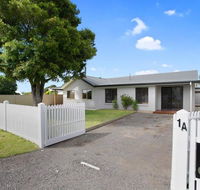 THE ASHMAN HOUSE - modern and close to town - Hotel Gold Coast