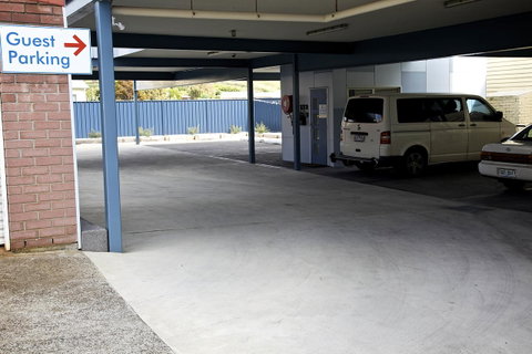 Penguin Beachfront Apartments - Hotel Gold Coast 23