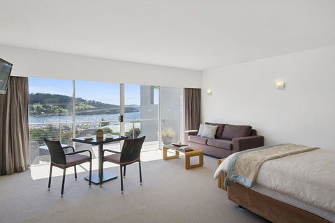 The Cove Kettering - Hotel Gold Coast 4