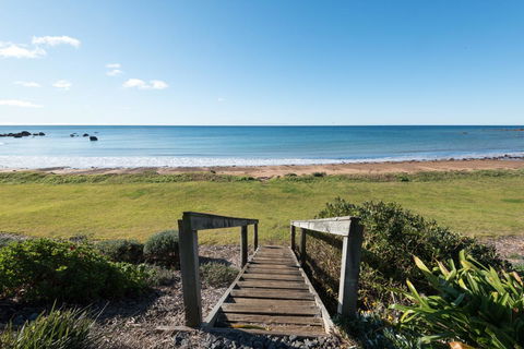 Penguin Beach House - Hotel Gold Coast 19