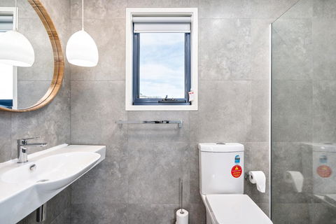 Madsen Retreat - Hotel Gold Coast 22