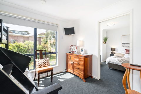 Madsen Retreat - Hotel Gold Coast 15