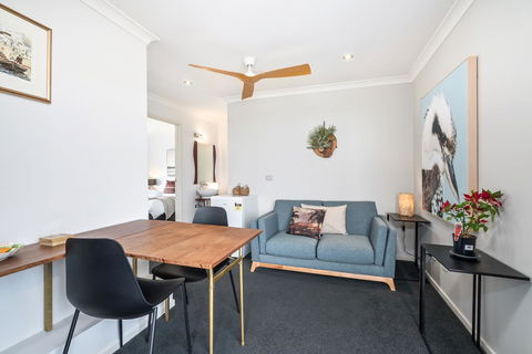 Madsen Retreat - Hotel Gold Coast 3