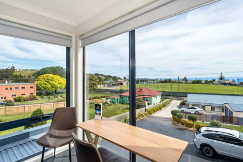 Madsen Retreat - Hotel Gold Coast 20