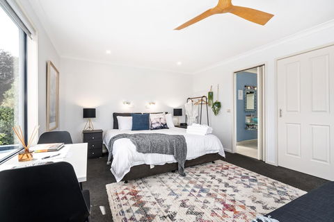 Madsen Retreat - Hotel Gold Coast 7