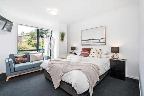 Madsen Retreat - Hotel Gold Coast 6