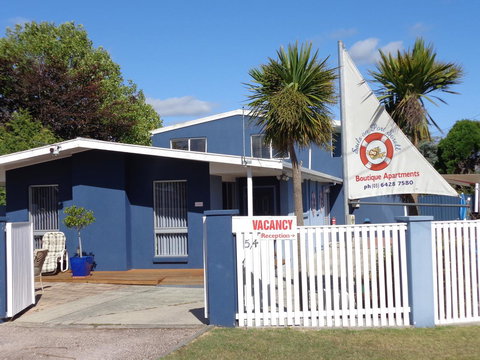 Sails On Port Sorell Boutique Apartments - Hotel Gold Coast 0