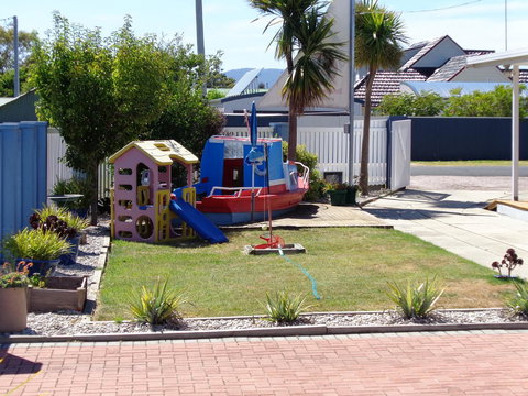 Sails On Port Sorell Boutique Apartments - Hotel Gold Coast 21