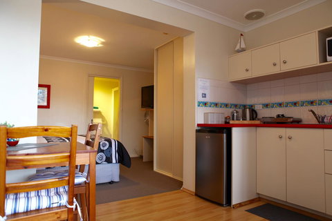 Sails On Port Sorell Boutique Apartments - Hotel Gold Coast 9