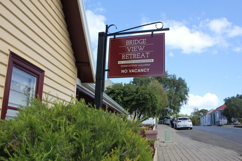 Bridge View Retreat - Hotel Gold Coast 11
