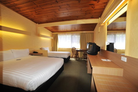 Strahan Village - Hotel Gold Coast 13