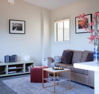 Hazards Escape - Hotel Gold Coast