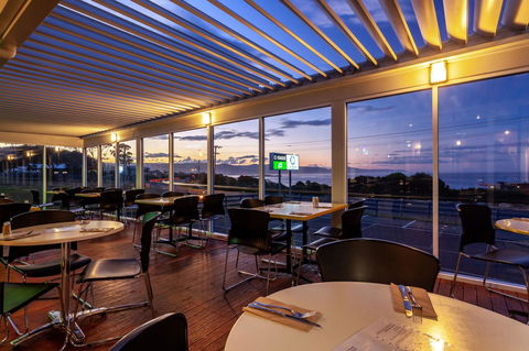 Beachfront Bicheno - Hotel Gold Coast 38