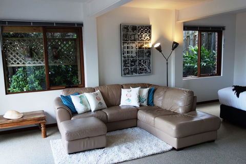 THE LOFT @ Bay Of Fires Seascape - Hotel Gold Coast 15