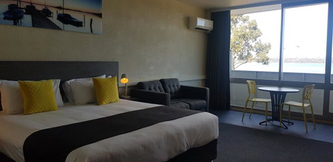 Bayside Hotel - Hotel Gold Coast 8