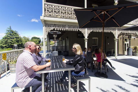 Deloraine Hotel - Hotel Gold Coast 9