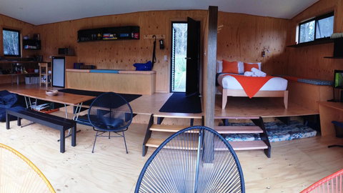 BAY OF FIRES ECO HUT Off Grid Experience At Binalong Bay - Hotel Gold Coast 8