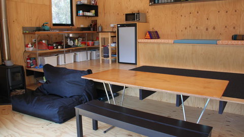 BAY OF FIRES ECO HUT Off Grid Experience At Binalong Bay - Hotel Gold Coast 6