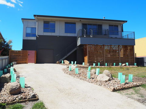 GRANITE BEACH HOUSE @ Bay Of Fires - Hotel Gold Coast 15