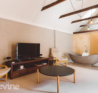 Devine Stays - Hayloft on ELizabeth - Hotel Gold Coast