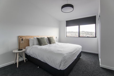 Change Overnight - Hotel Gold Coast 6