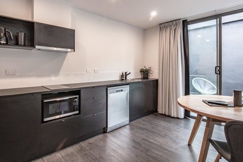 Change Overnight - Hotel Gold Coast 42