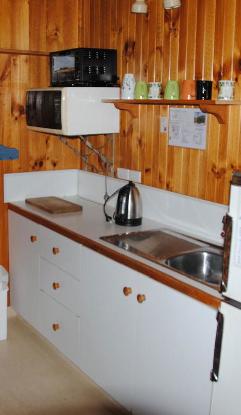 The Wombat Cottage - Hotel Gold Coast 11