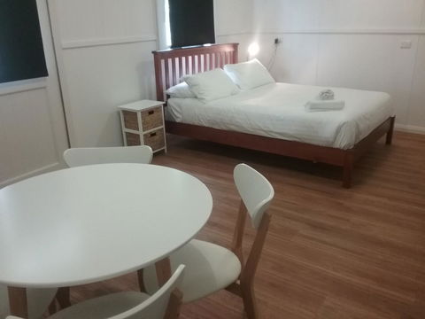 Tullah Tavern - Hotel Gold Coast 7