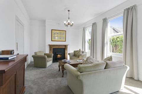 Amberley - Hotel Gold Coast 16