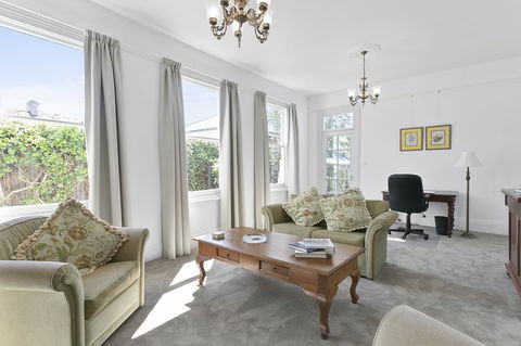 Amberley - Hotel Gold Coast 14