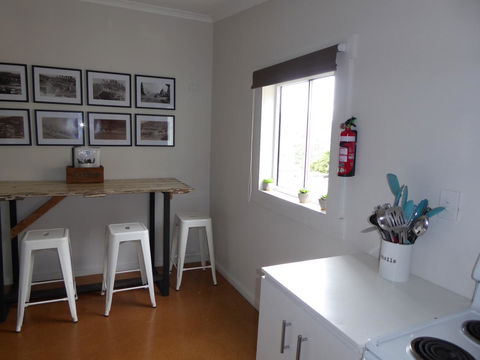 Riders Hut - Derby - Hotel Gold Coast 5