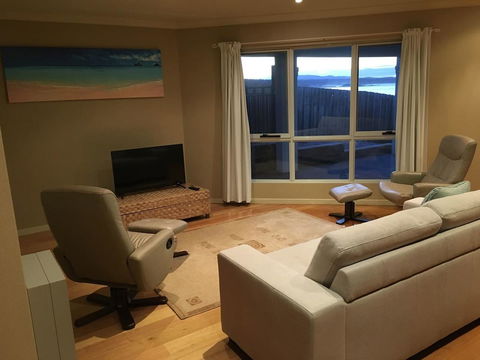 Villa 2 Bay Of Fires - Hotel Gold Coast 3