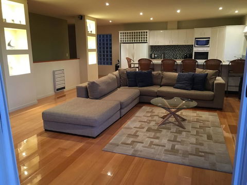Villa 2 Bay Of Fires - Hotel Gold Coast 1