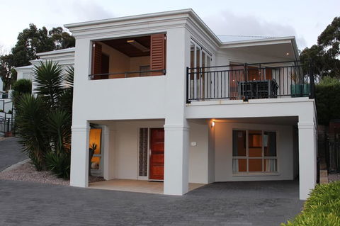 Villa 2 Bay Of Fires - Hotel Gold Coast 11