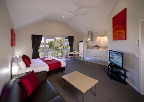 Boathouse Resort Studios And Suites - Hotel Gold Coast 10