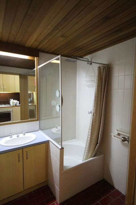 Arlberg Hotham - Hotel Gold Coast 2