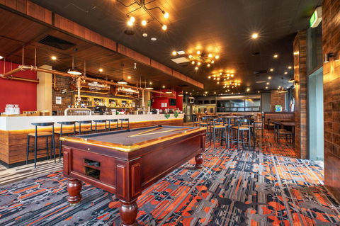 Nightcap At Sandringham Hotel - Hotel Gold Coast 8