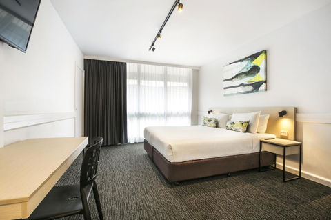 Nightcap At Matthew Flinders Hotel - Hotel Gold Coast 31
