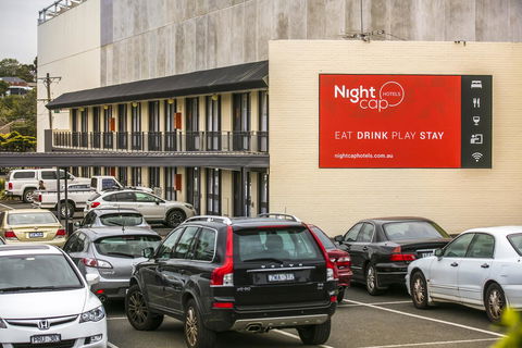 Nightcap At Matthew Flinders Hotel - Hotel Gold Coast 25