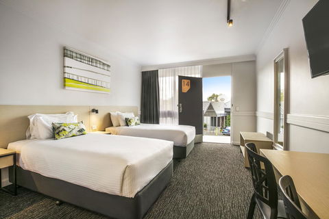 Nightcap At Matthew Flinders Hotel - Hotel Gold Coast 17