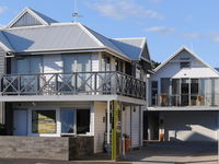 Book Port Fairy Accommodation Vacations Hotel Gold Coast Hotel Gold Coast