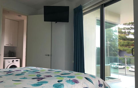 130 At The Waves - Hotel Gold Coast 13