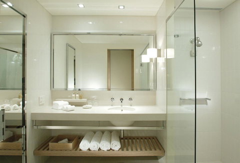 Crown Promenade Melbourne - Hotel Gold Coast 6